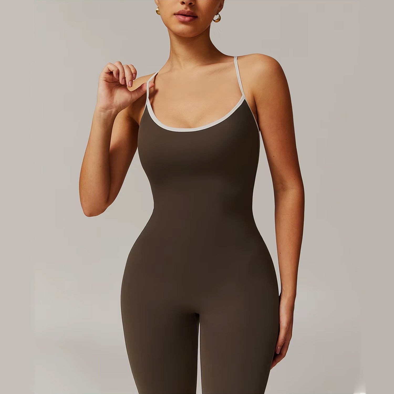 Çizgi Detaylı Sırt Dekolteli Büzgü Tulum