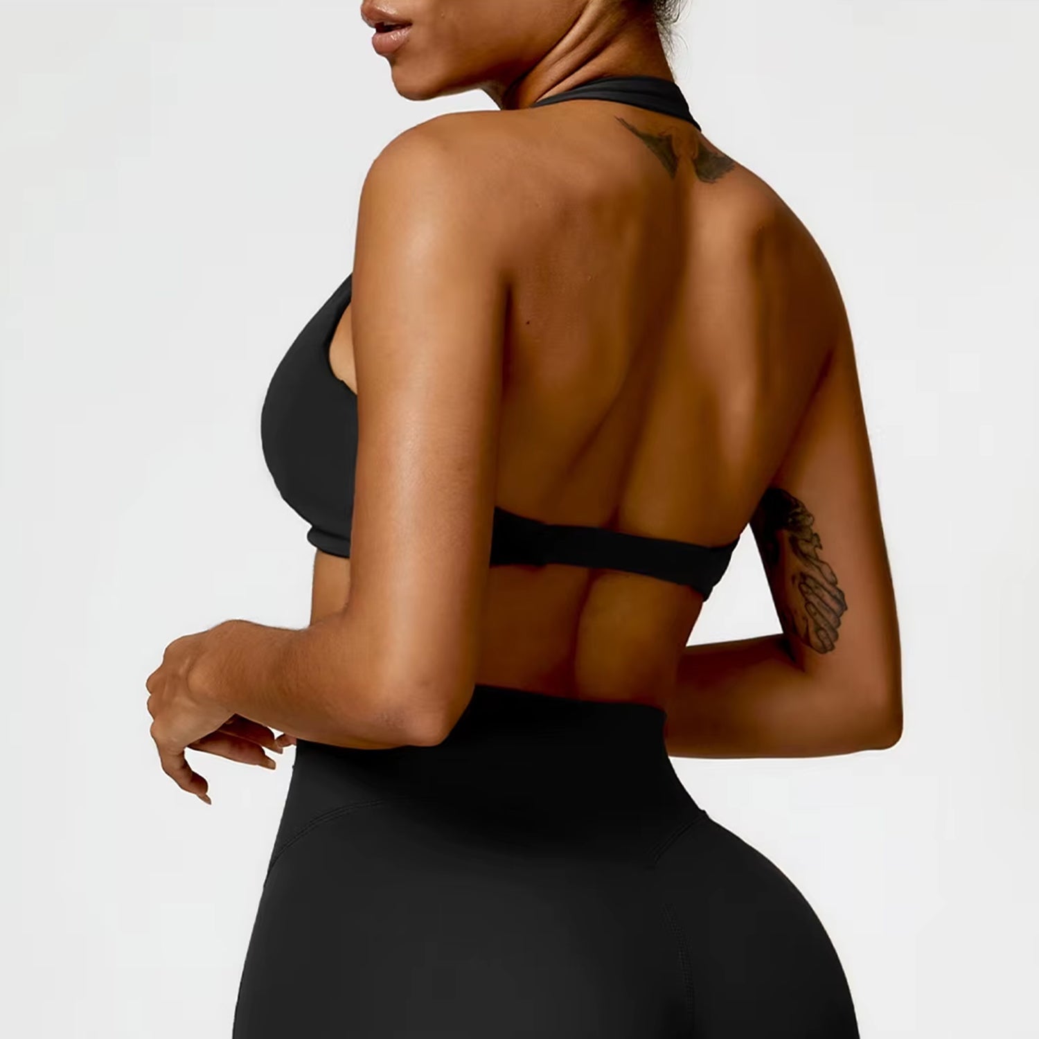 Boyundan Askılı Burgu Bra