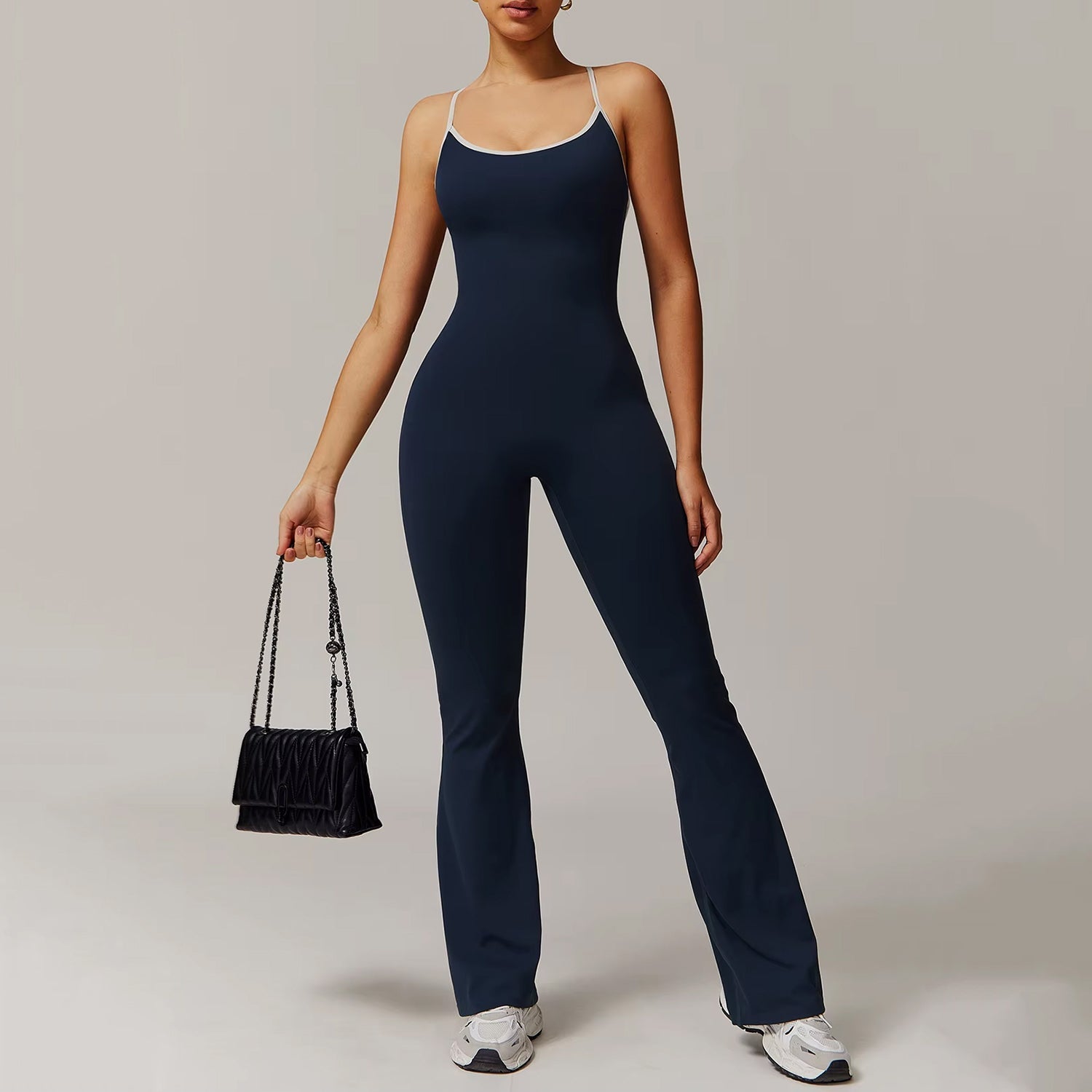 Çizgi Detaylı Sırt Dekolteli Büzgü Tulum